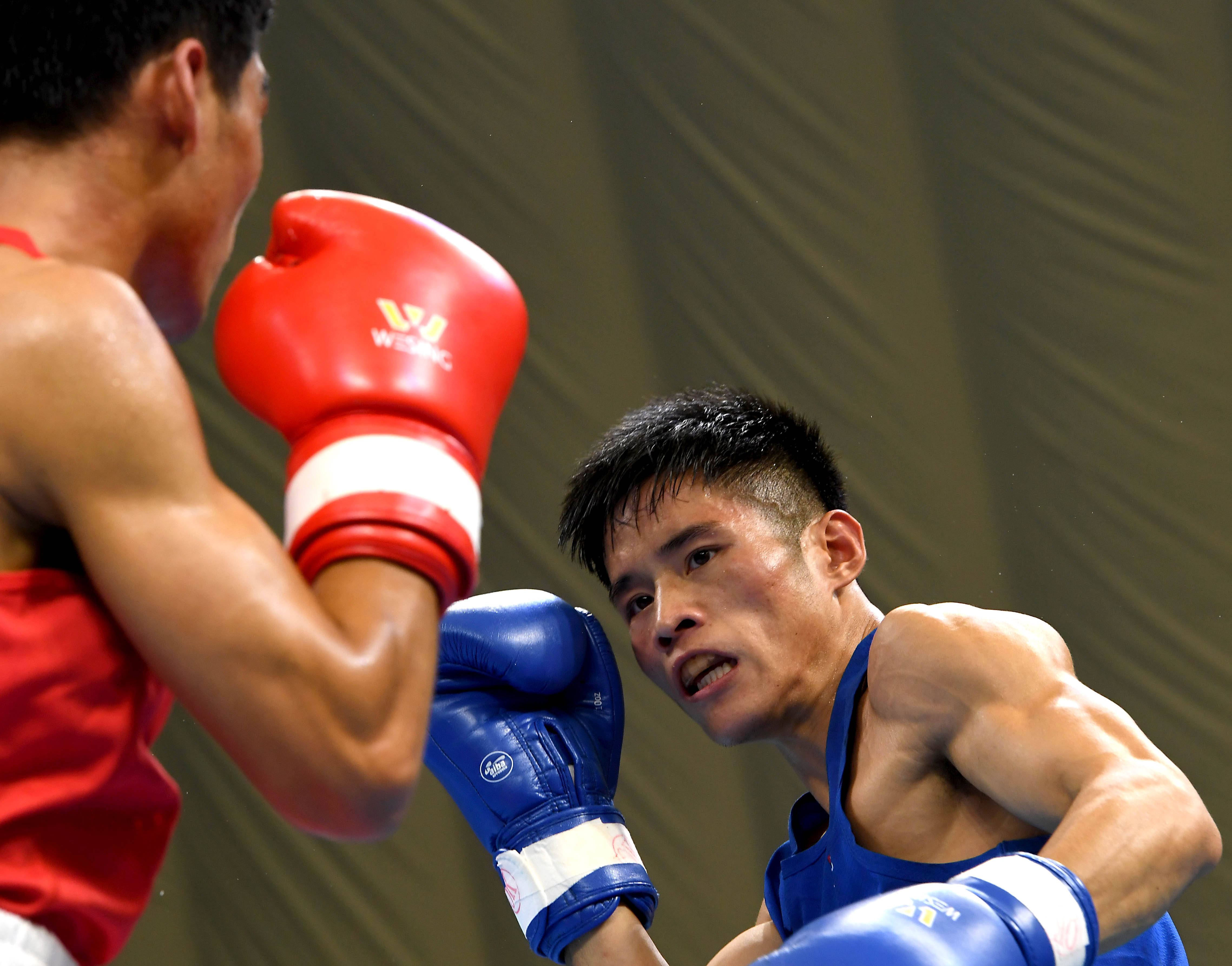 包含男子拳击比赛举世瞩目,中国选手技高一筹的词条 包含男子拳击比赛举世瞩目,中国选手技高一筹的词条