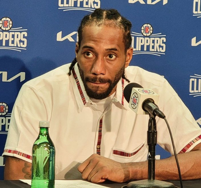 包含魔术师莱昂纳德:再战湖人队绝不畏惧的词条 包含魔术师莱昂纳德:再战湖人队绝不畏惧的词条