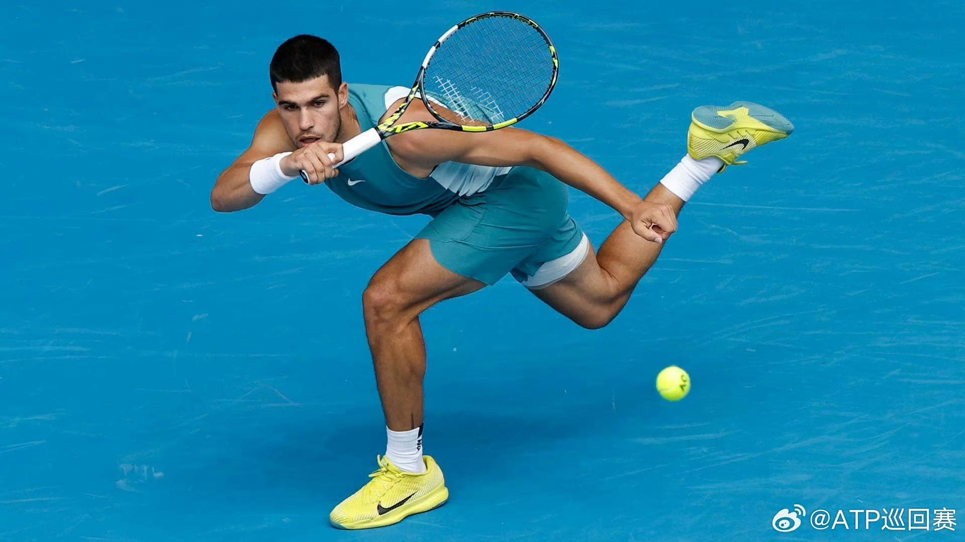 关于戴维斯杯逆转澳网，阿尔卡拉斯状态火热的信息